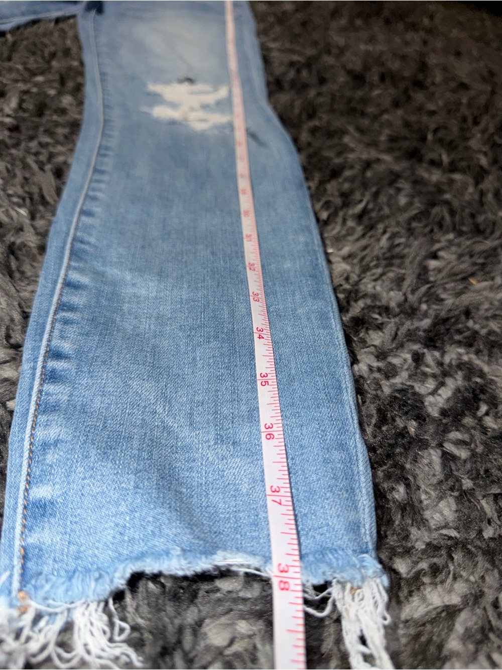 AE Real Good Upcycled Next Level Ripped High-Waisted Jegging. Size: 6 Long. - Picture 2 of 12